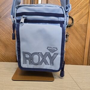 Vintage Y2K Roxy Sky Blue Nylon Crossbody Bag